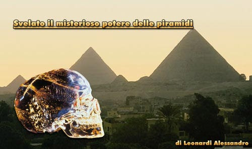 -SVELATO-IL-MISTERIOSO-POTERE-DELLE-PIRAMIDI--IL-PRIMO-LIBRO-DI-ALESSANDRO-LEONARDI